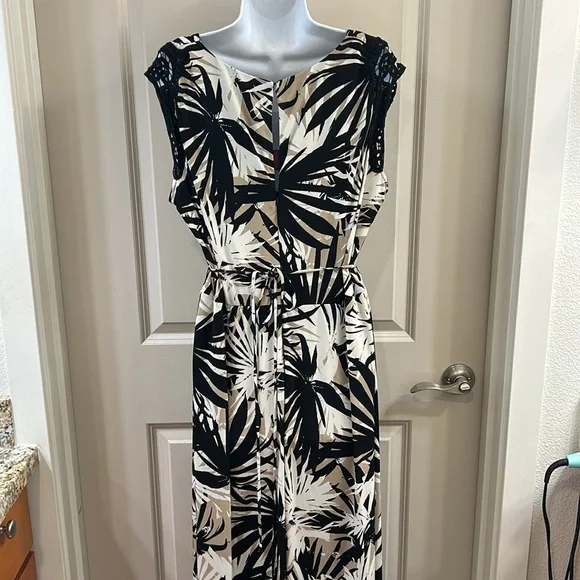 Classy Lane Bryant Dress - Picture 3 of 4